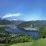 Alpinoase Centre Zell Am *
