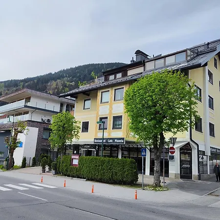 Alpinoase Centre Zell Am * Zell am See