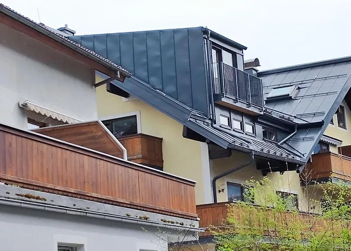 Alpinoase Centre Zell Am Apartment